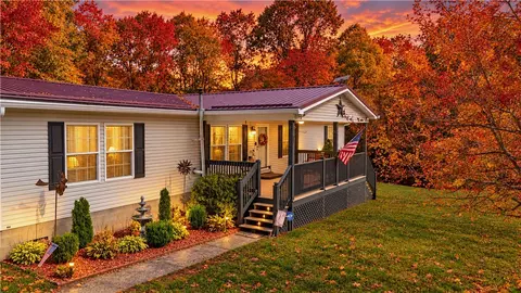 267 Creek Hill Rd, Dilliner, PA 15327