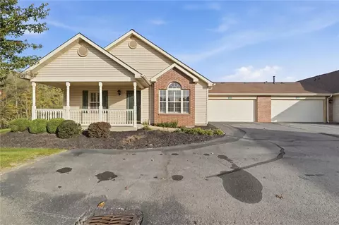 355 Allandale Dr, Bethel Park, PA 15102