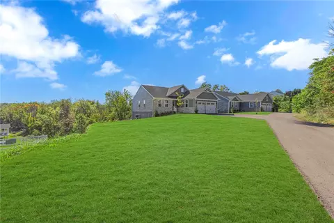 Exterior - 106 Olivia Dr, Monaca, PA 15061 photo 6 of 7