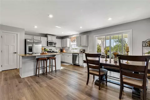 Dining - 106 Olivia Dr, Monaca, PA 15061 photo 2 of 2