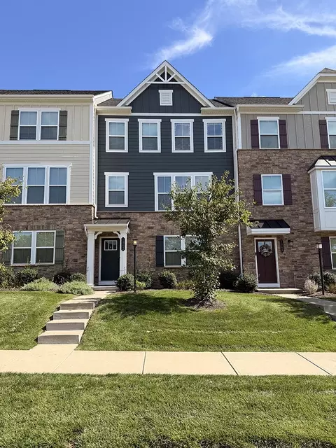 1062 Adair Ave, Valencia, PA 16059