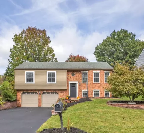 111 Eden Way Ct, Cranberry Township, PA 16066