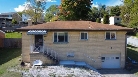 3600 Valewood Dr, Munhall, PA 15120