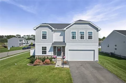 162 Shelton Place Dr, Evans City, PA 16033
