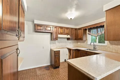 Kitchen - 1222 10th St, Irwin, PA 15642 photo 1 of 4
