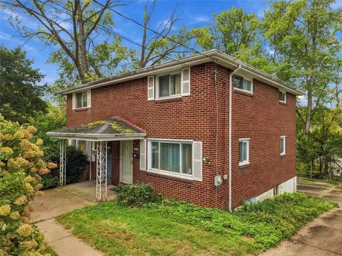 Exterior - 1222 10th St, Irwin, PA 15642 photo 7 of 7