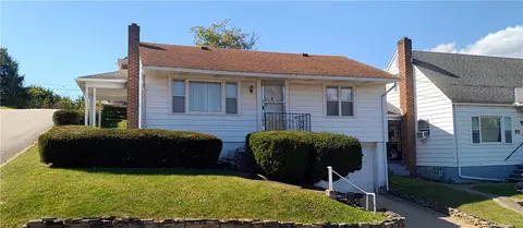1175 Athalia Ave, Monessen, PA 15062