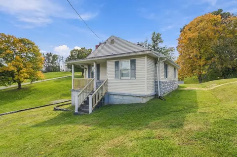 100 Moore, Washington, PA 15301