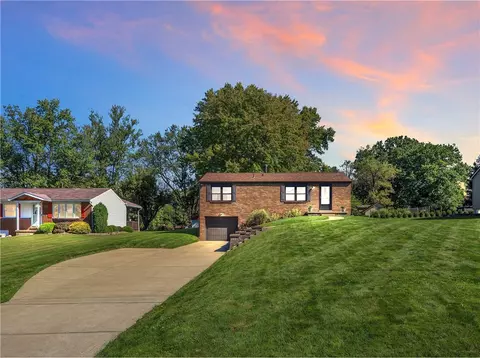 3294 Mayer Dr, Murrysville, PA 15668