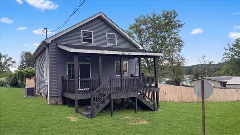 101 2nd St, Jefferson, PA 15344