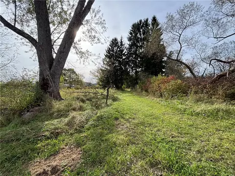 0 Rebecca St, Somerset, PA 15501