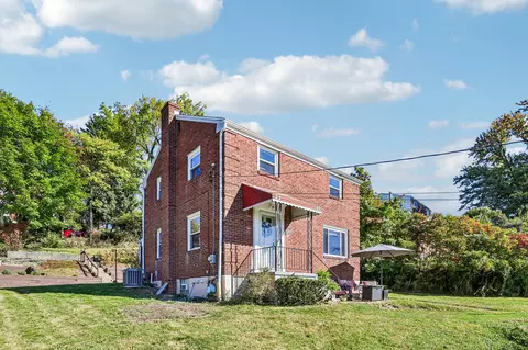 2600 Volta, Pittsburgh, PA 15212