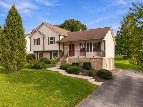 1350 Spyglass Hl, Greensburg, PA 15601