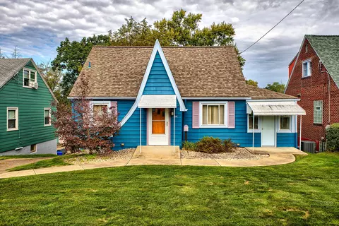 341 Center, Monroeville, PA 15146