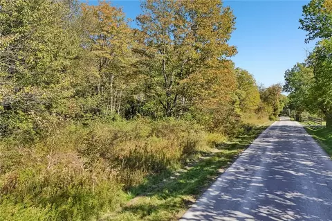 000 Beechwood Rd, New Wilmington, PA 16142