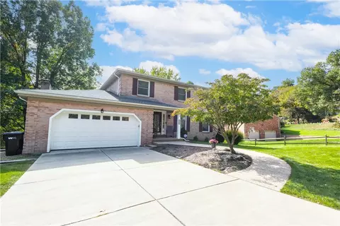 9468 N Florence Rd, Pittsburgh, PA 15237