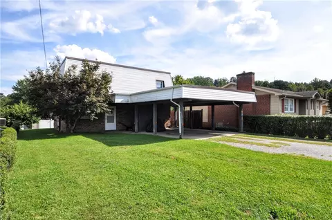 207 Scott St, Charleroi, PA 15022