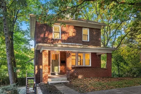 17 Wilkins, Pittsburgh, PA 15221