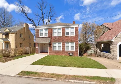 2716 Pioneer Ave, Pittsburgh, PA 15226