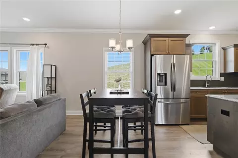 Dining - 301 Juniper Way, Mcmurray, PA 15317 photo 5 of 5