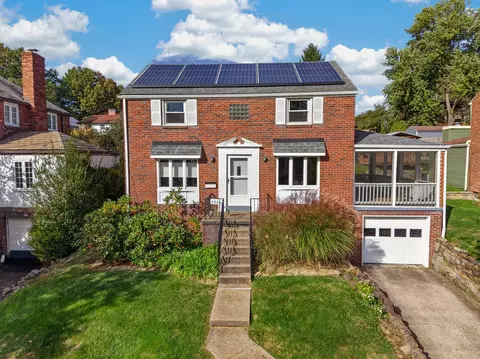 433 Old Farm Rd, Pittsburgh, PA 15228