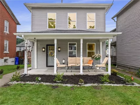 710 7th Ave, New Brighton, PA 15066