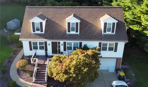131 Marco Dr, Belle Vernon, PA 15012
