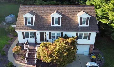 131 Marco Dr, Belle Vernon, PA 15012