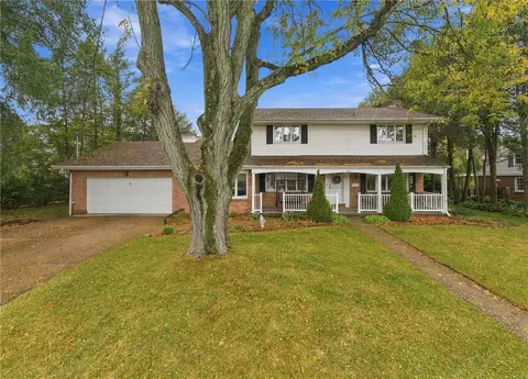 824 Spring St, Latrobe, PA 15650