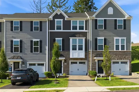263 Chesna Dr, Pittsburgh, PA 15234