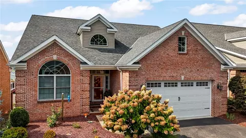 720 Crosswinds Dr, Mcmurray, PA 15317