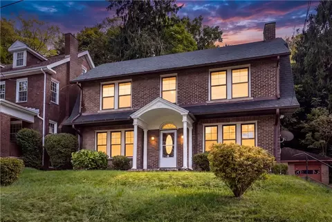 637 Hall St, Aliquippa, PA 15001