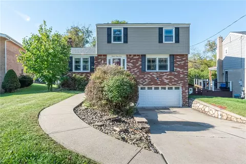 1397 Snee Dr, Pittsburgh, PA 15236