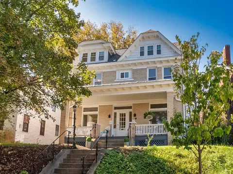 206 Pennsylvania, Pittsburgh, PA 15228