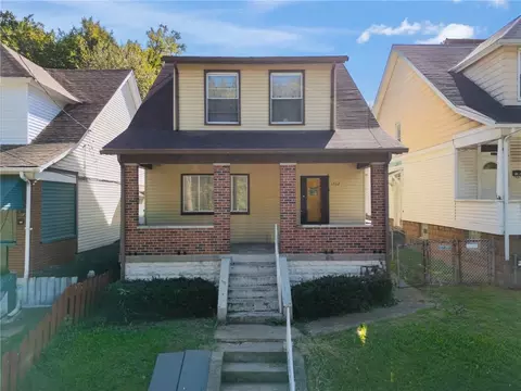 1702 Versailles Ave, Mckeesport, PA 15132