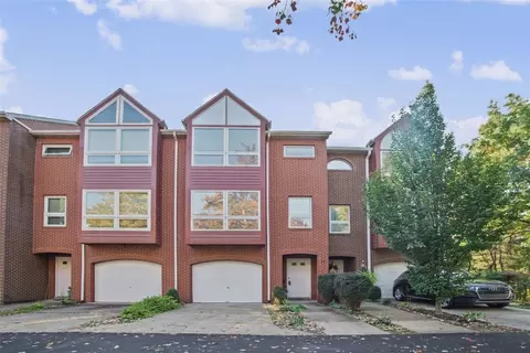 11 Graham Pl, Pittsburgh, PA 15232