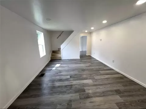 Living - 160 Mitchell Ave, Lilly, PA 15938 photo 2 of 3
