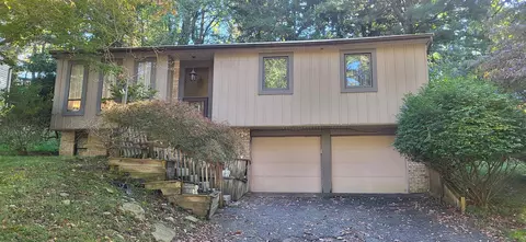 565 Jefferson, Pittsburgh, PA 15237