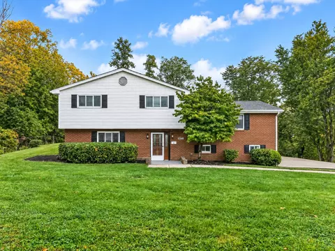 280 Mohawk Dr, Mckeesport, PA 15135