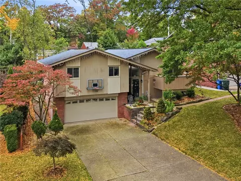 203 Beall Dr, Pittsburgh, PA 15236