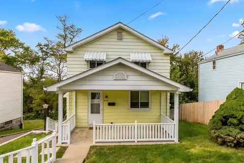 644 Springfield, Pittsburgh, PA 15220