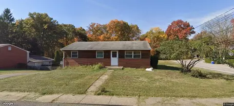 5901 Victor Cir, Aliquippa, PA 15001