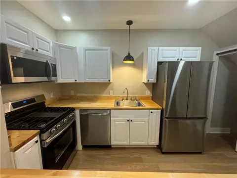 3830 N East St, Pittsburgh, PA 15214