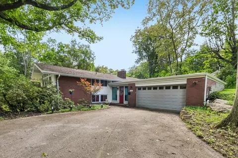 2301 Marbury Rd, Pittsburgh, PA 15221