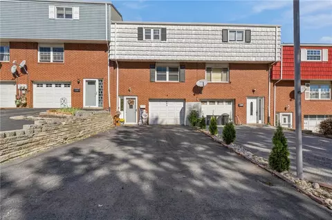 804 Anna Ave, West Mifflin, PA 15122