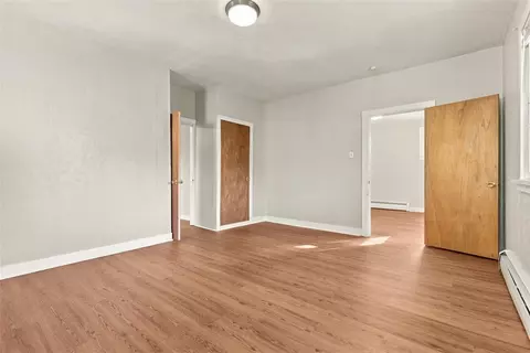 Bedroom - 136 Ormsby Ave, Pittsburgh, PA 15210 photo 5 of 6