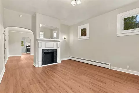 Living - 136 Ormsby Ave, Pittsburgh, PA 15210 photo 3 of 8