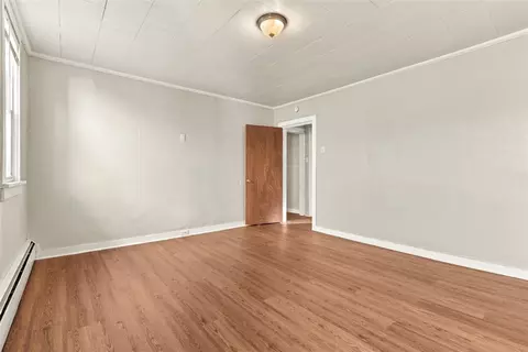Bedroom - 136 Ormsby Ave, Pittsburgh, PA 15210 photo 3 of 6