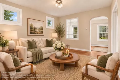 Living - 136 Ormsby Ave, Pittsburgh, PA 15210 photo 4 of 8