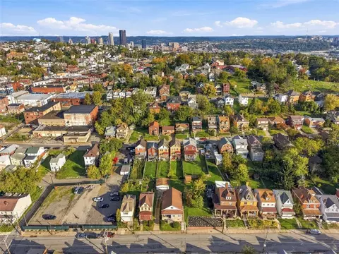 View/Area - 136 Ormsby Ave, Pittsburgh, PA 15210 photo 4 of 4